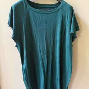 Torrid size 1x classic Teal Women's Tee with ruffle sleeve worn once